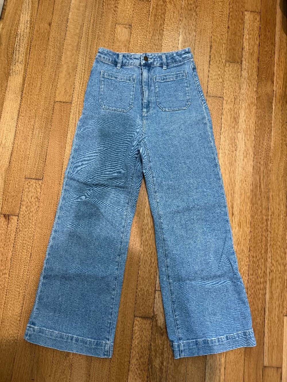 Rolla’s Organic Cotton High-Rise Wide Leg Jeans | Light Wash | Patch Pockets | S